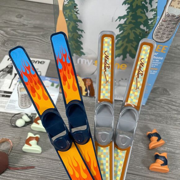 2003 Barbie My Scene Chillin Out Chelsea Madison Y2K Accessories & Box NO DOLLS! - Picture 3 of 15